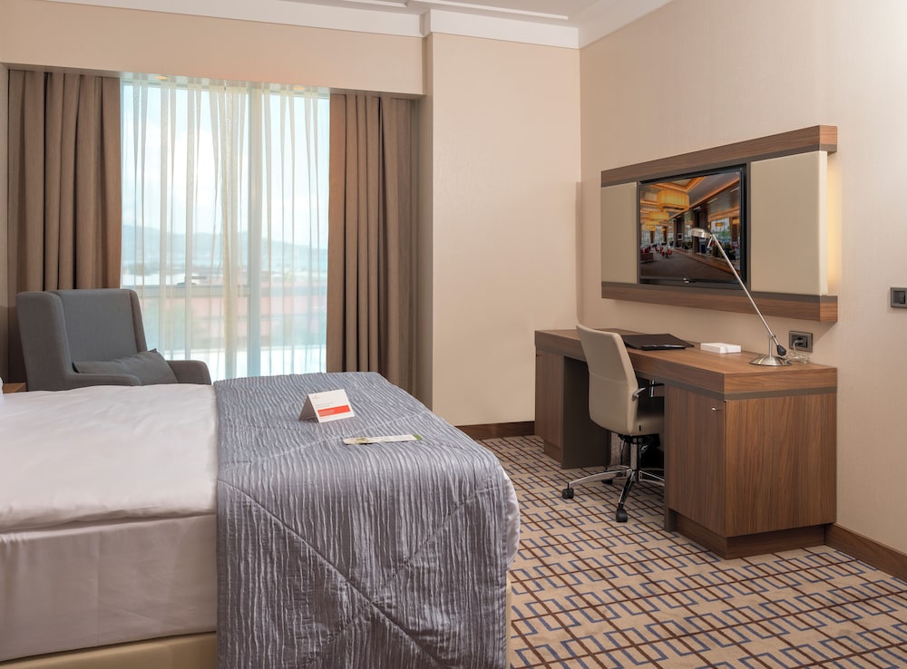 Suite, 1 King Bed