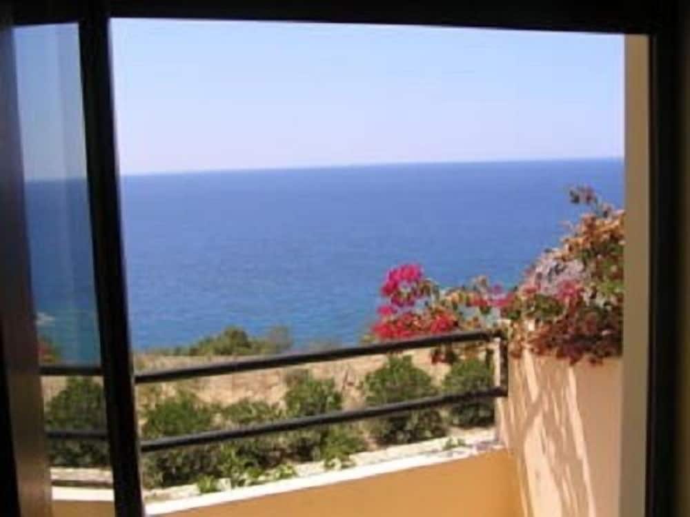 Apartment, 1 Bedroom, Balcony, Sea View photo 3