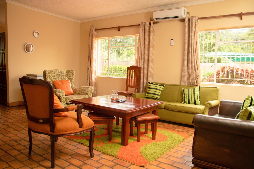 Chalet photo 1