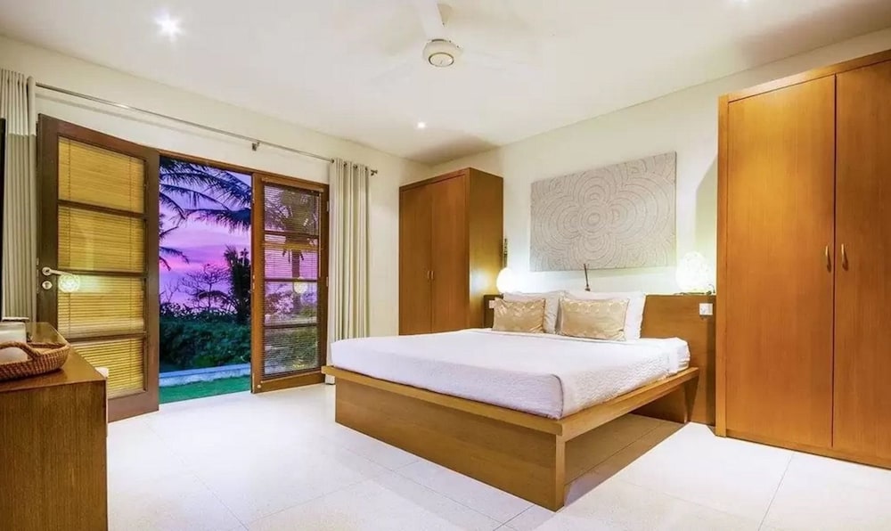 Villa, 5 Bedrooms photo 3