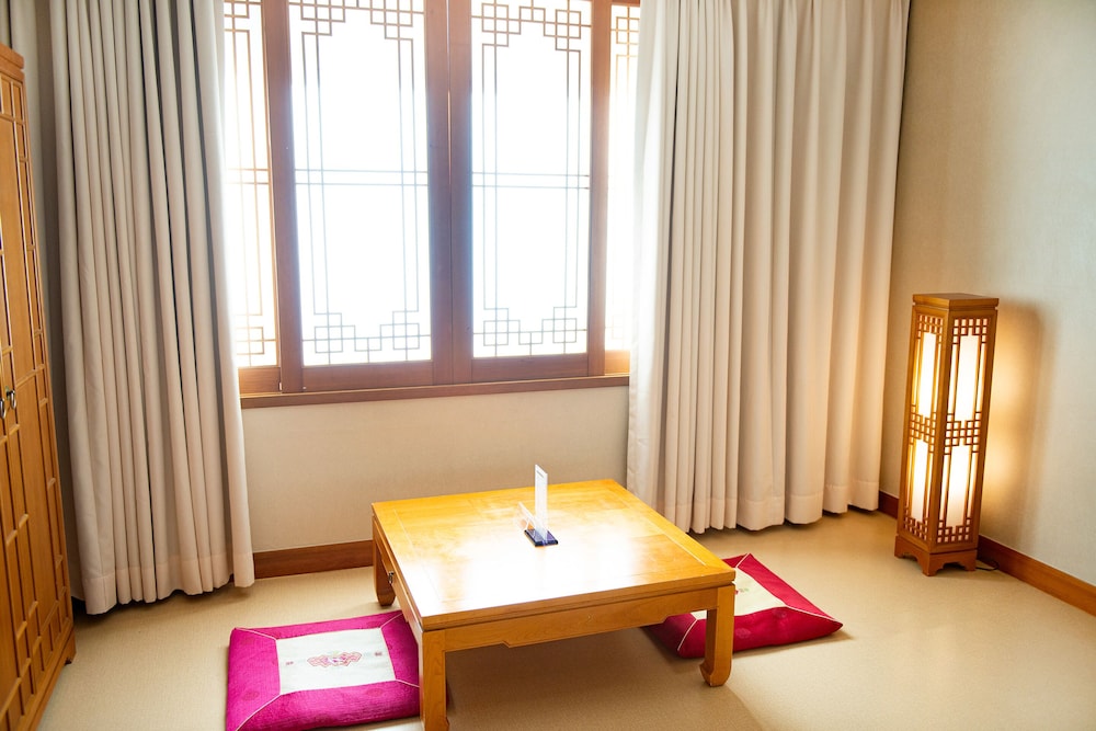 Deluxe Ondol Double Room - Photo 3