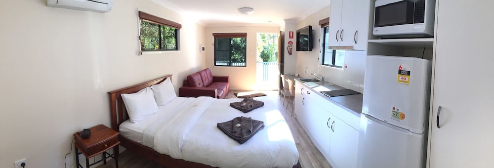 Villa photo 1