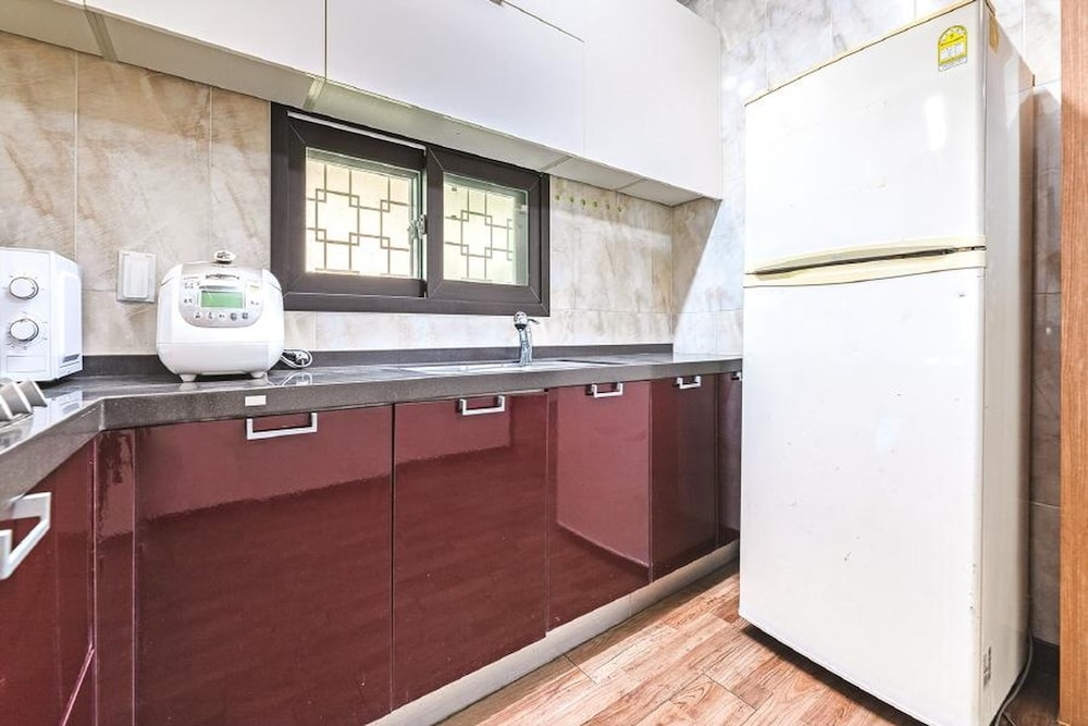 Basic Room, 1 Bedroom (C 102) - Photo 7