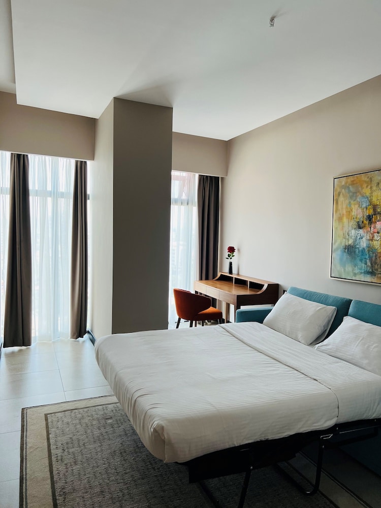 Superior Apartment, 3 Bedrooms photo 2
