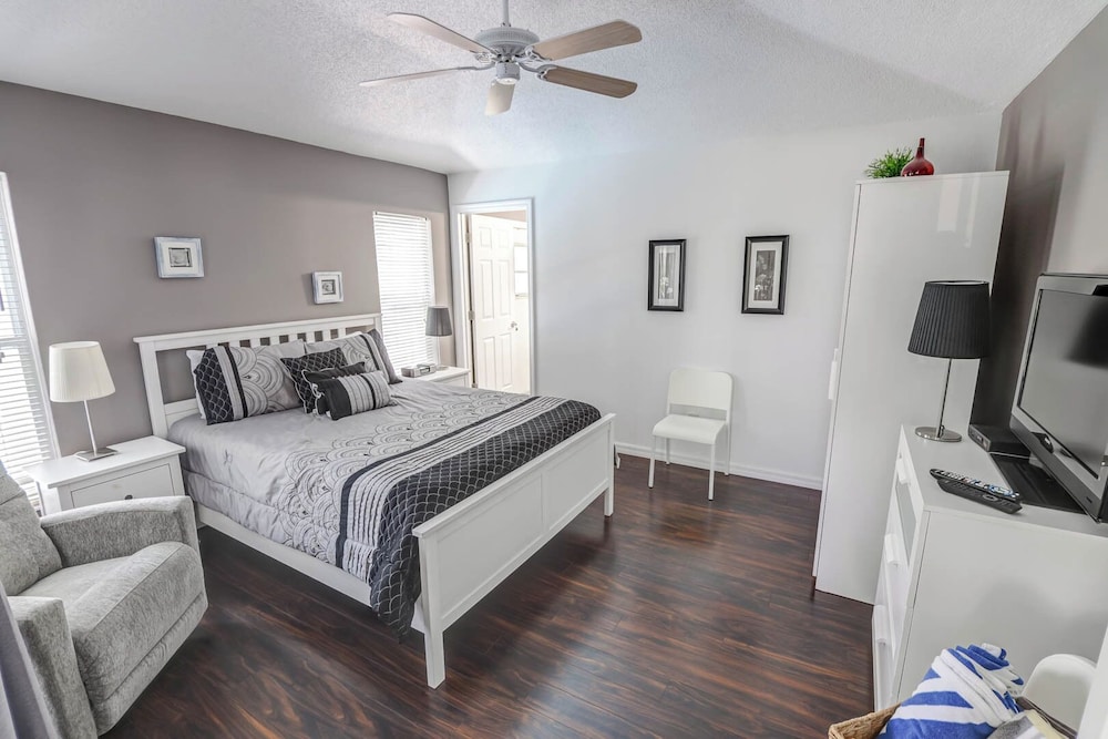 House (4 Bedrooms) photo 1