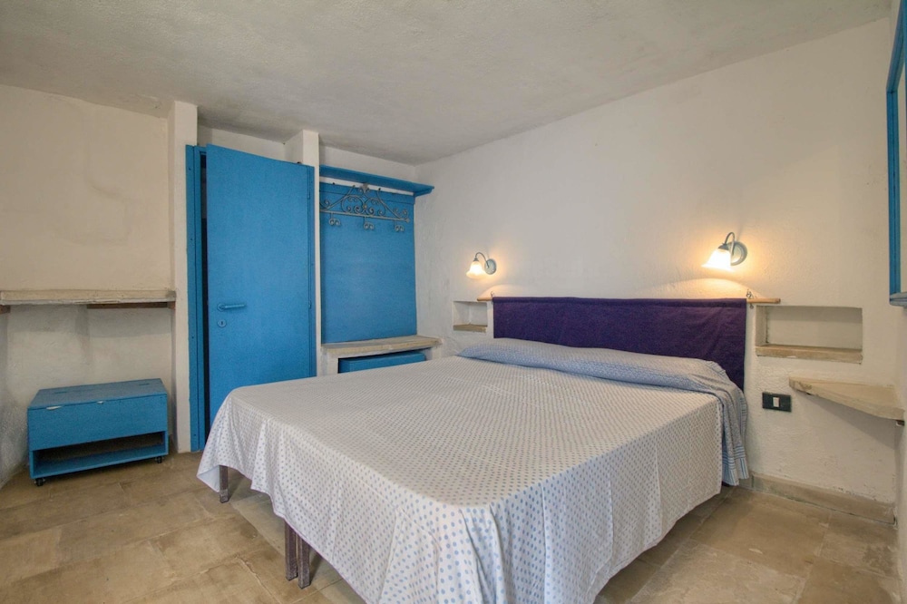 Apartment (2 Bedrooms) photo 2