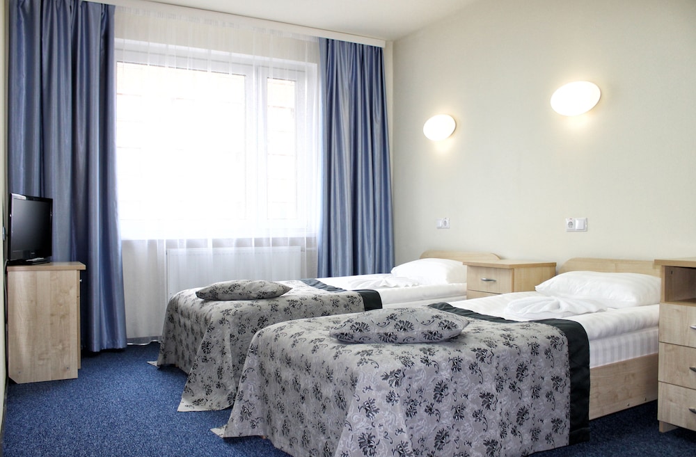 Standard Room, 2 Bedrooms, Accessible