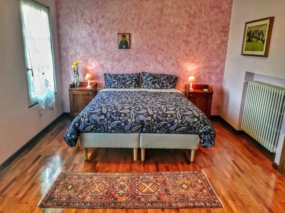 Comfort Double Room, Garden View, Ground Floor (Rosa) photo 1