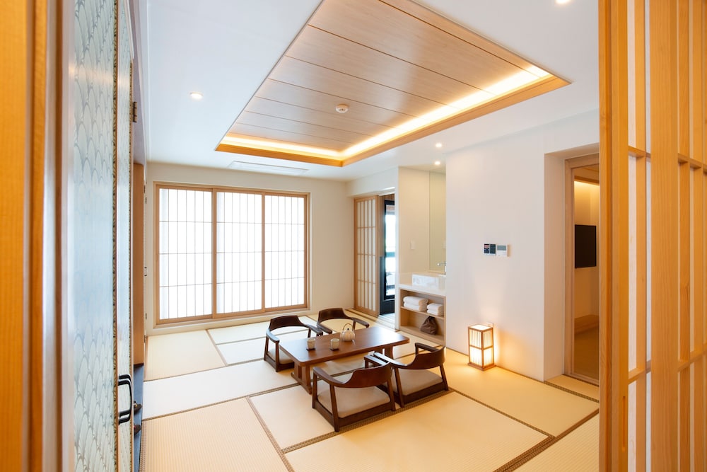 Family Double Room - Photo 5