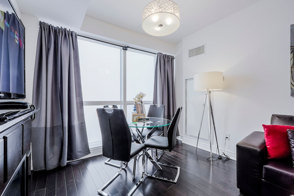 Stunning High Floor 1 Bedroom Condo Near Toronto General Hospital, U of T, TMU, 写真 7