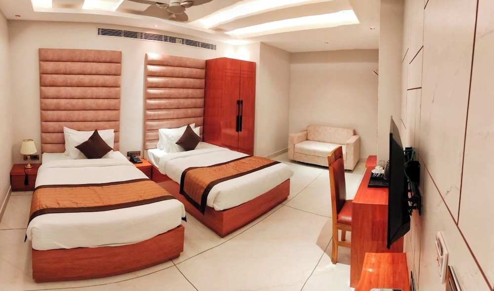 Deluxe Double Room, 1 Bedroom, Non Smoking photo 1