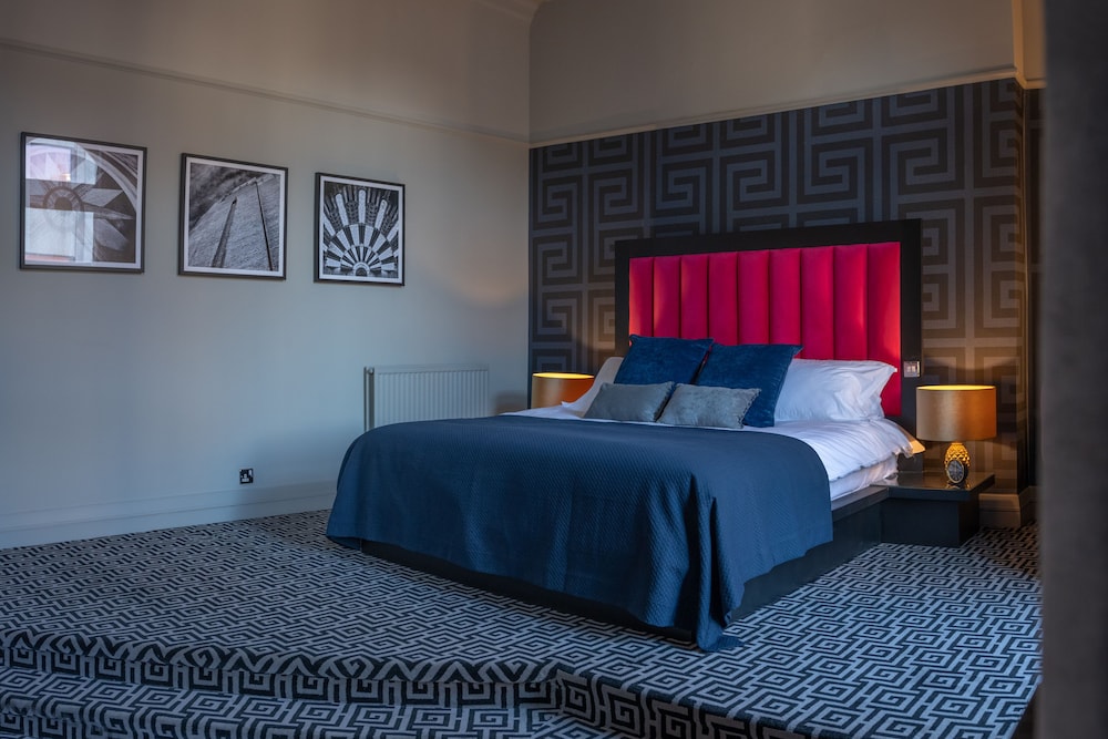 Executive Suite, 1 King Bed photo 2