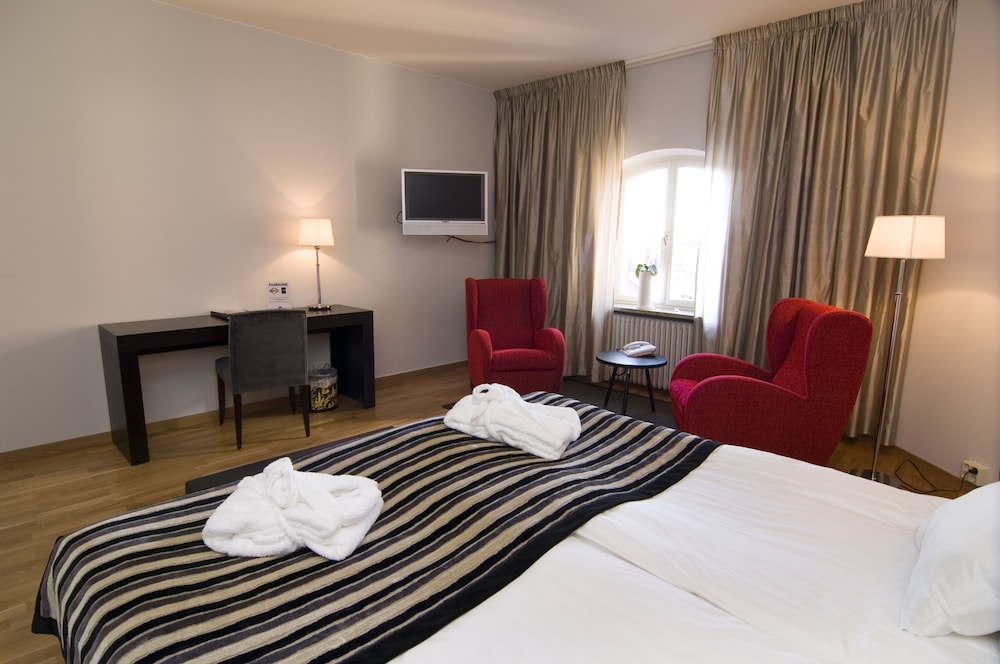 Deluxe Room, Non Smoking - Photo 1