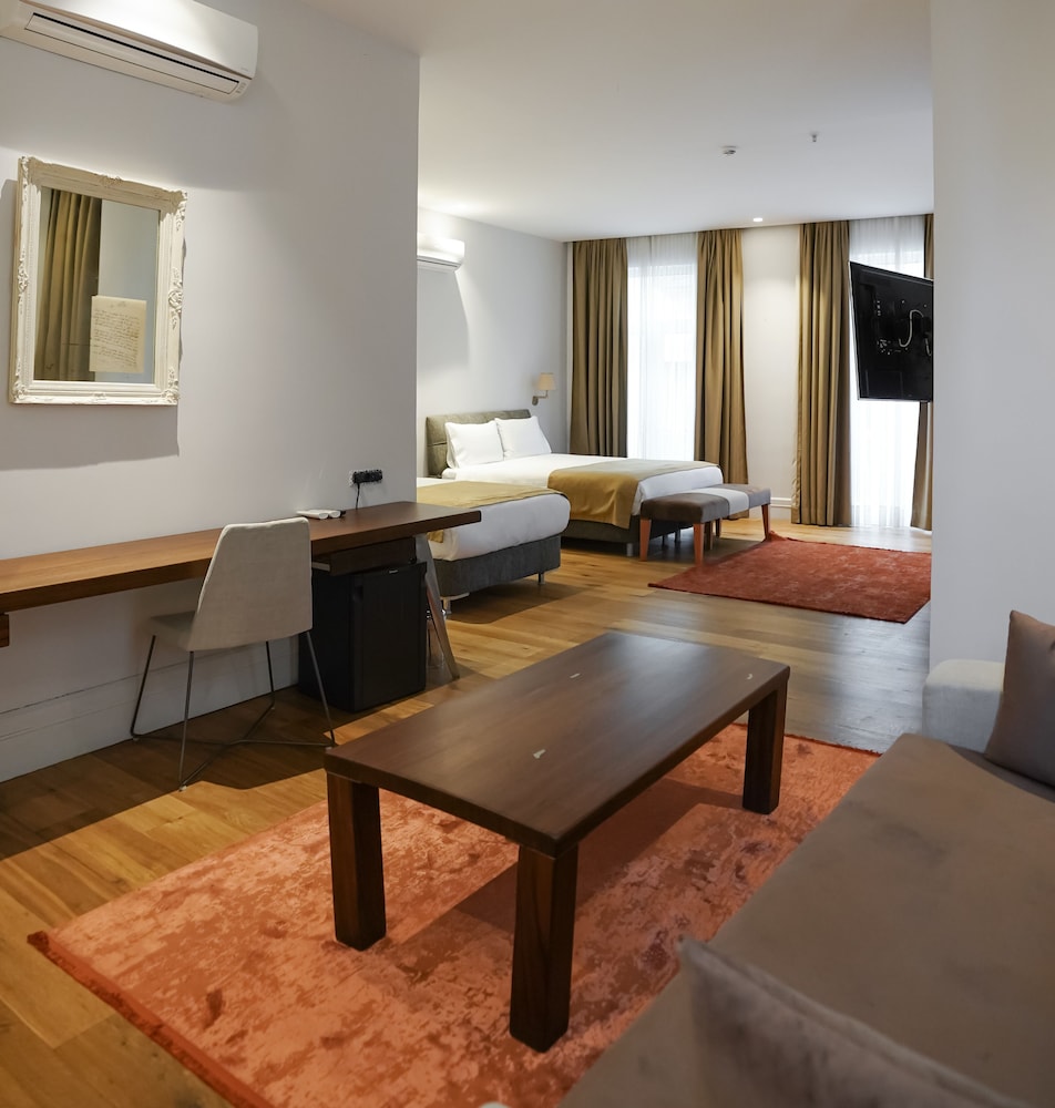 Triple Suite photo 1