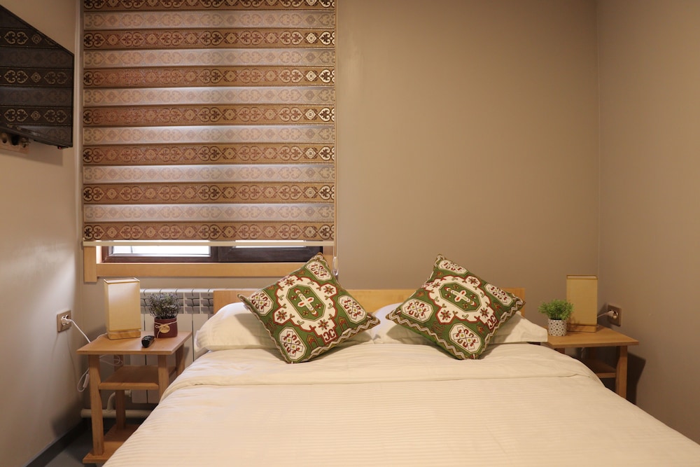 Standard Double Or Twin Room photo 2
