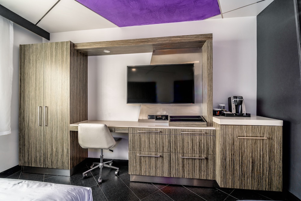 Deluxe Room, 2 Double Beds