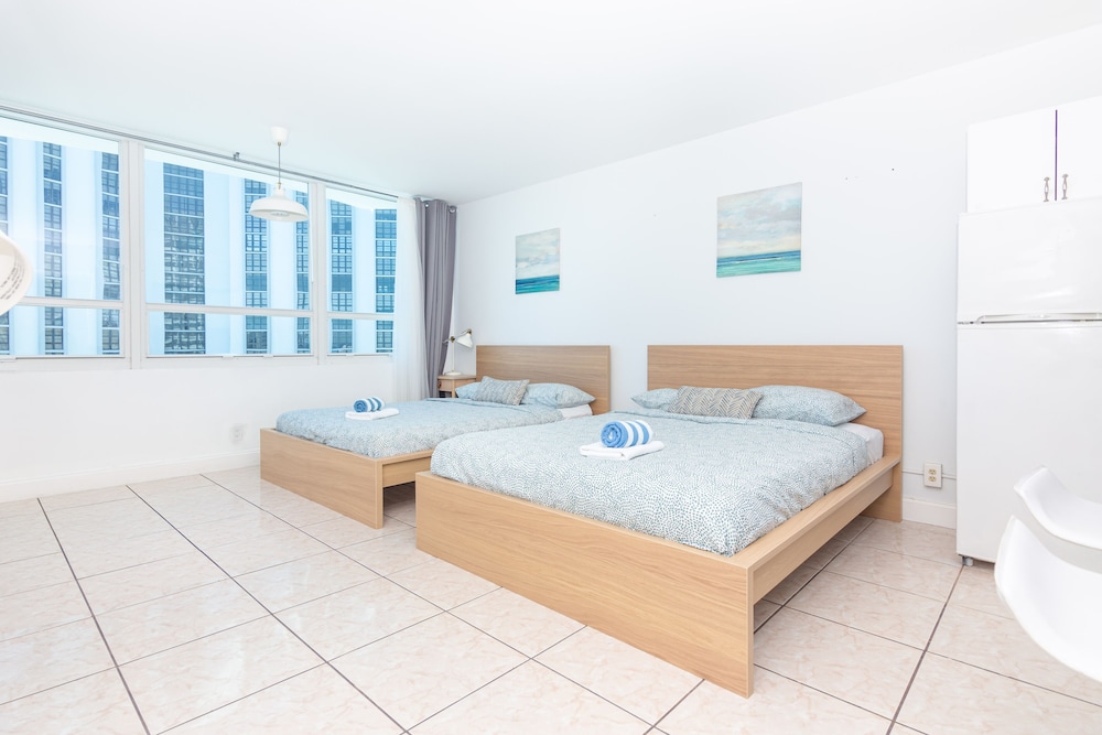City Studio Suite
