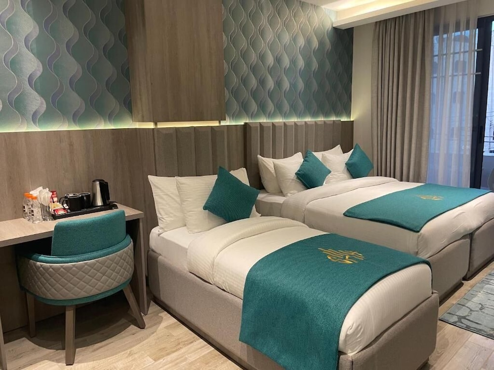 Comfort Triple Room
