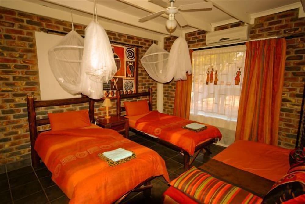 Bush Pig Lodge photo 3