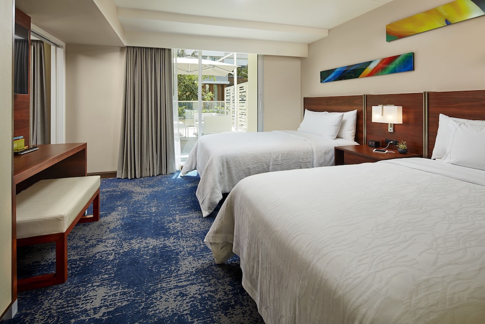 Room, 2 Double Beds, Accessible, City View (Hearing) - Photo 1