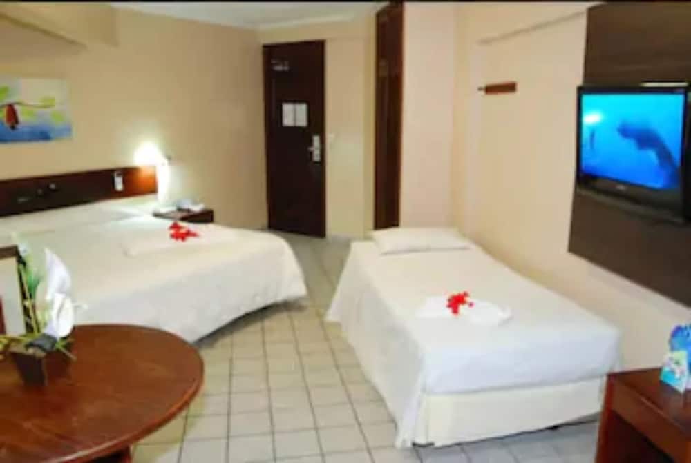 Deluxe Double or Twin Room photo 2