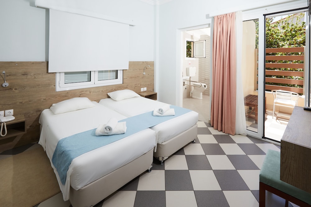 Standard Room - Photo 4