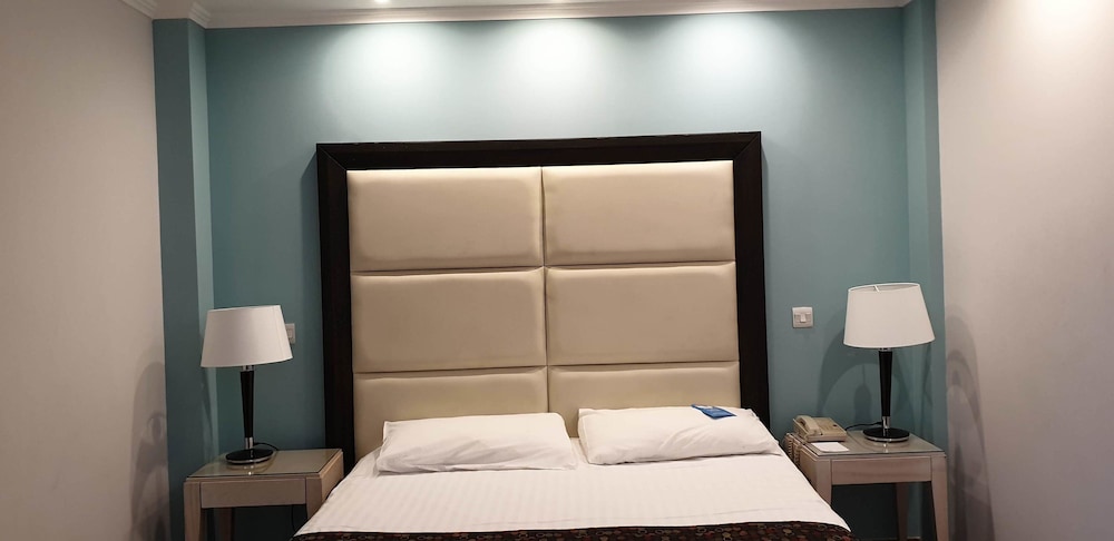 Executive Double or Twin Room - Photo 1