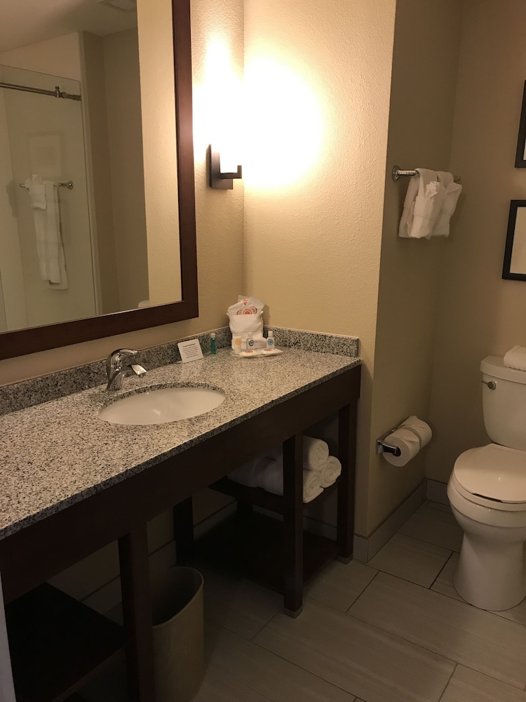 Suite, Multiple Beds, Non Smoking photo 2