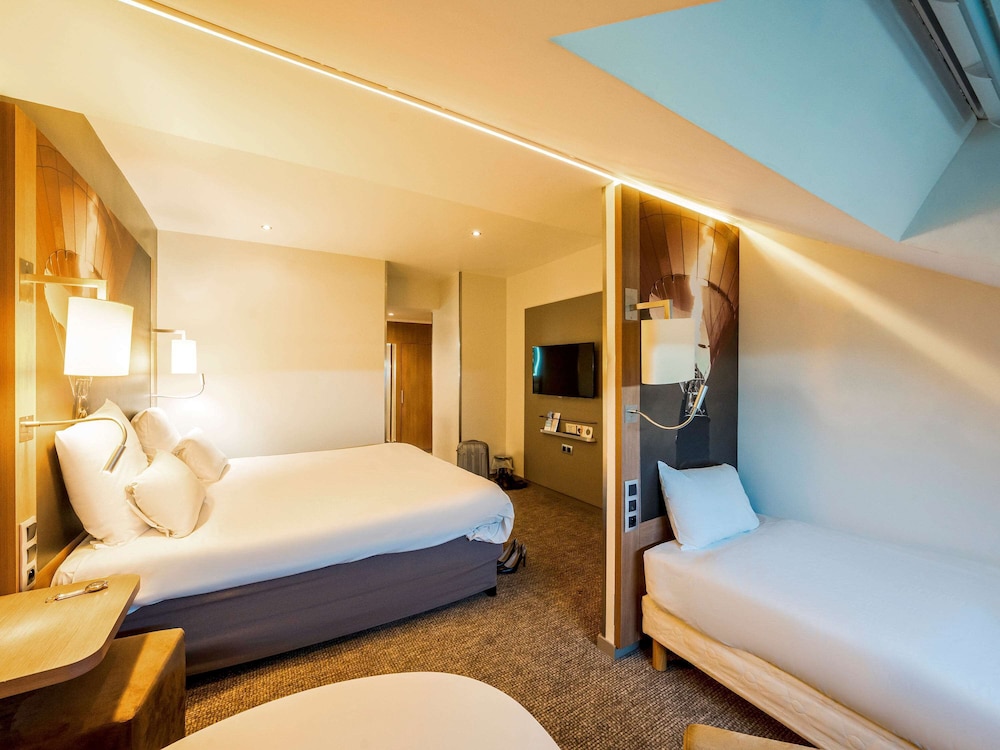 Classic Room, Multiple Beds - Photo 16