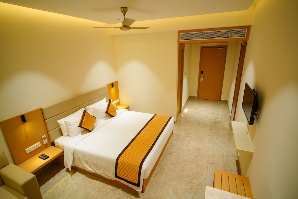 Premium Room - Photo 10
