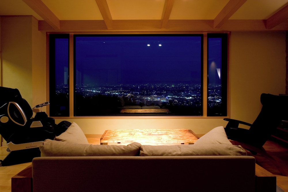 Luxury Suite -HANAMIZUKI- photo 2