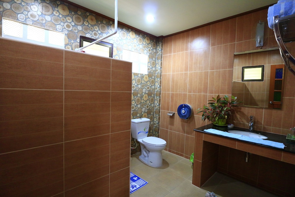 Double Room with Garden View - Photo 9