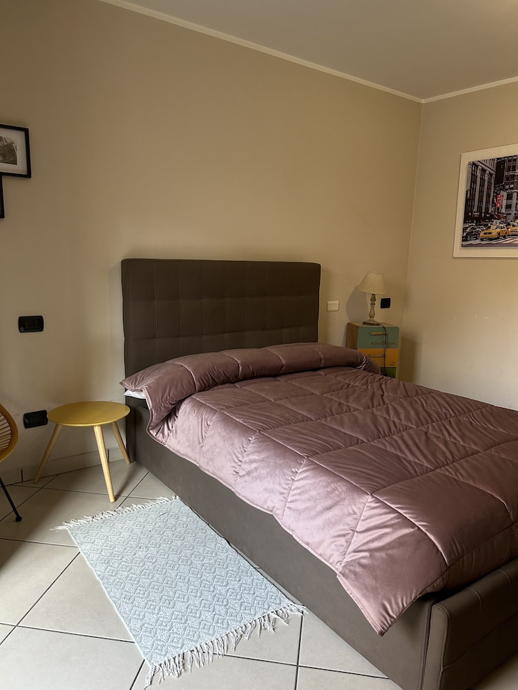 City Single Room