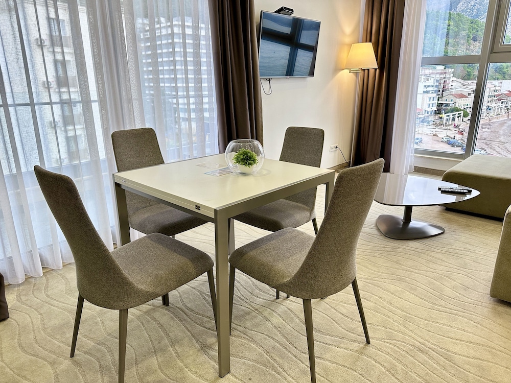 Panoramic Apartment, Balcony, Sea View photo 2