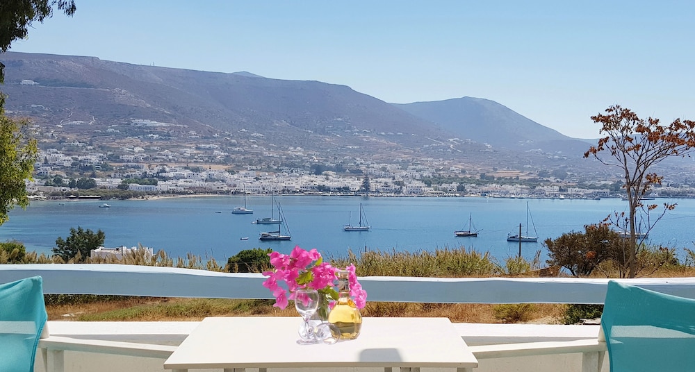 Deluxe Studio, Sea View (1st floor, 2 adults) - Photo 7