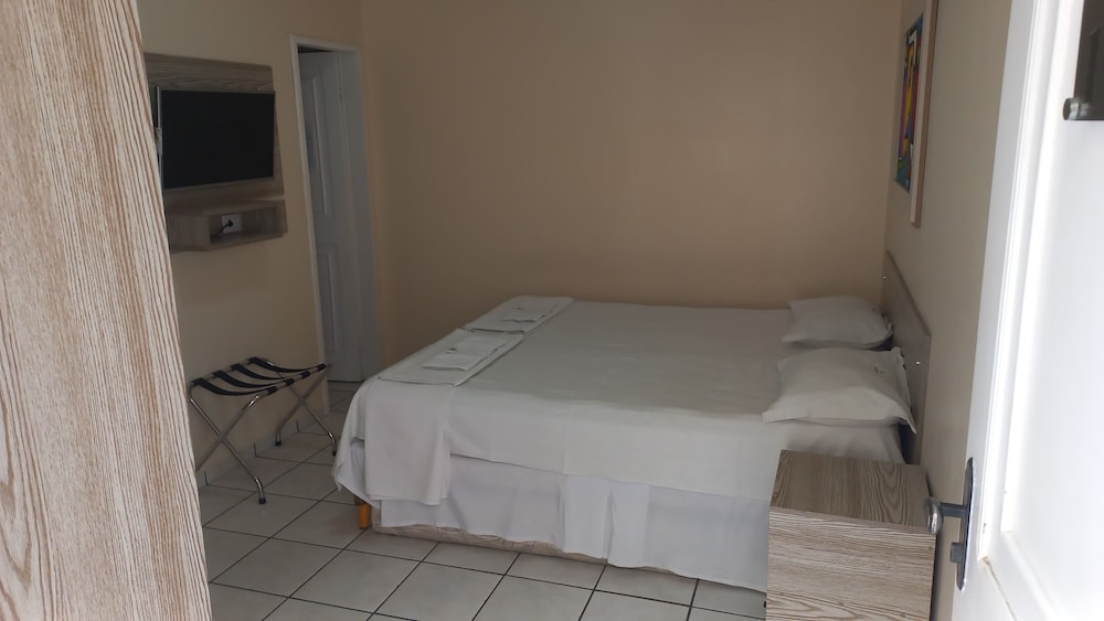 Superior Double Room, 1 King Bed, Ensuite photo 3