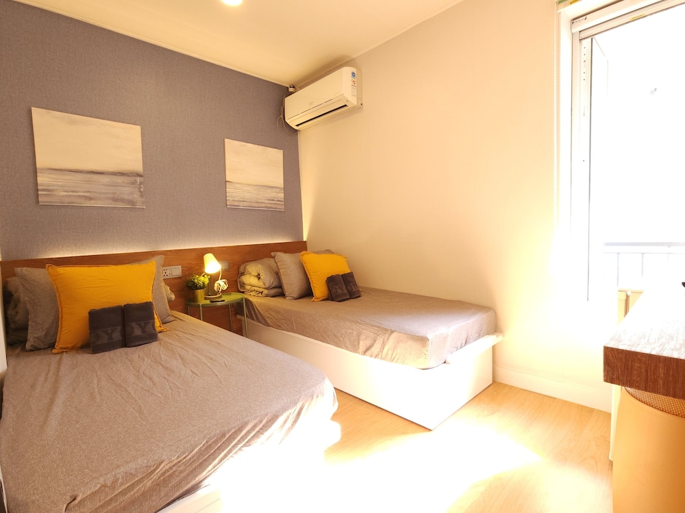 Twin Room - Photo 3