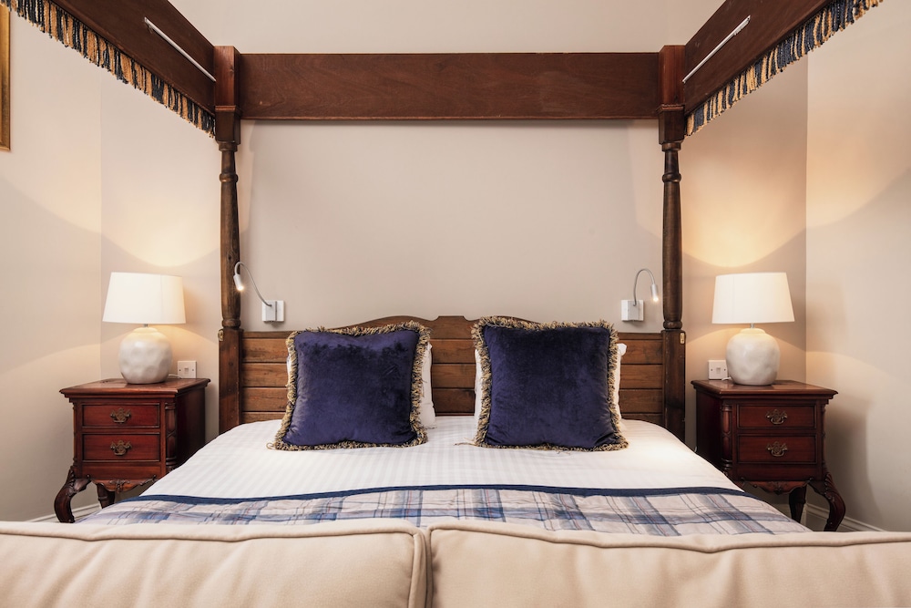 Room (Four Poster ) - Photo 9