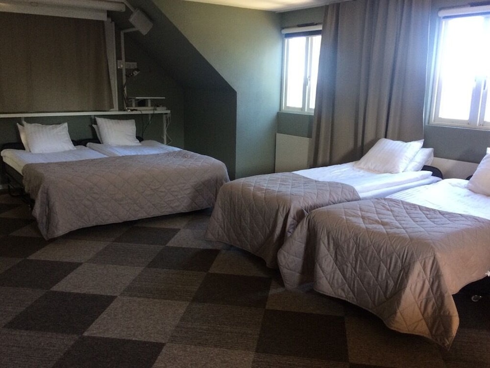 Quadruple Room, Shared Bathroom (Summer) photo 2