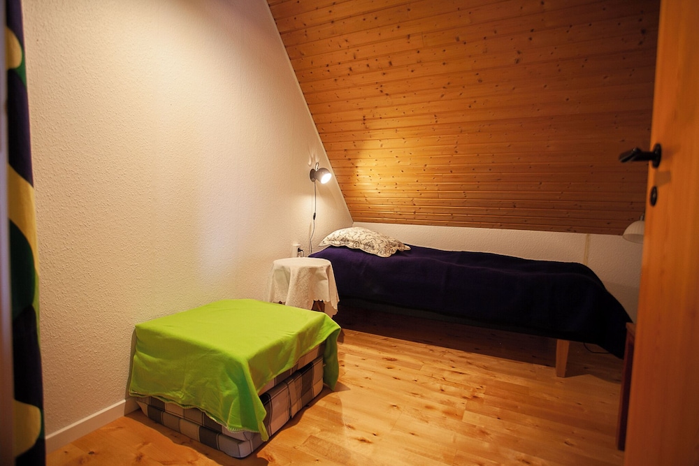 Apartment photo 2