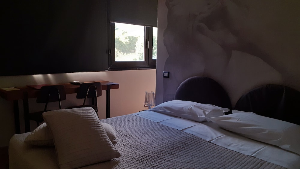 Superior Quadruple Room photo 2