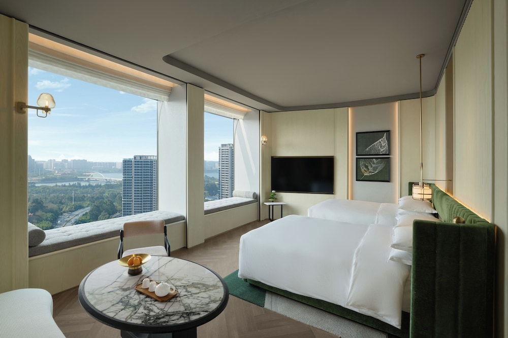 Fairmont Gold, Deluxe Twin Room photo 1