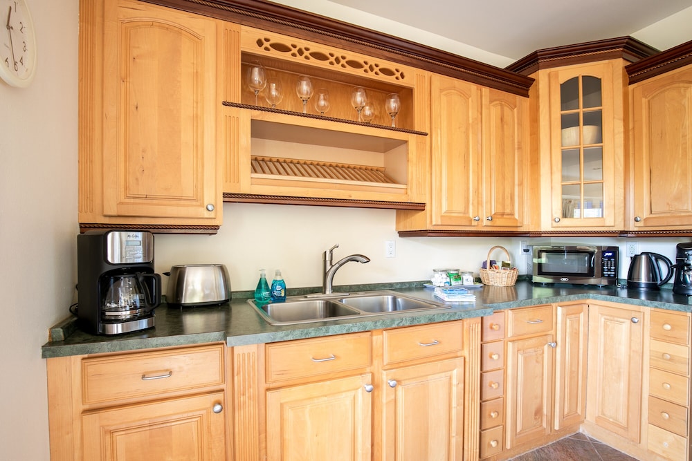 Plumeria Suite photo 3