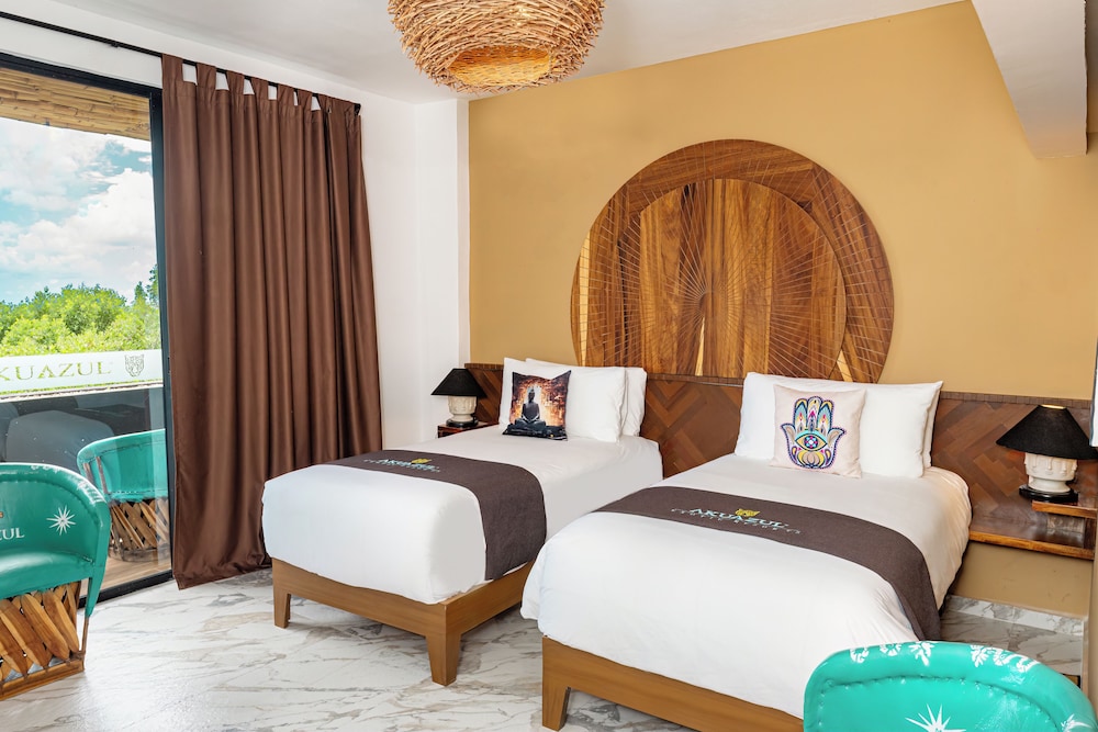 Luxury Twin Room, Partial Sea View