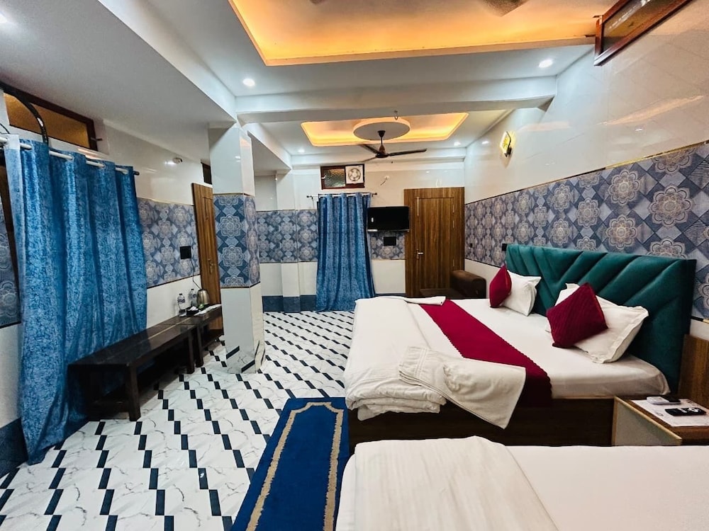 Superior Quadruple Room