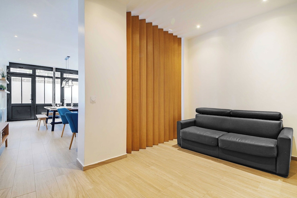 Apartment photo 3