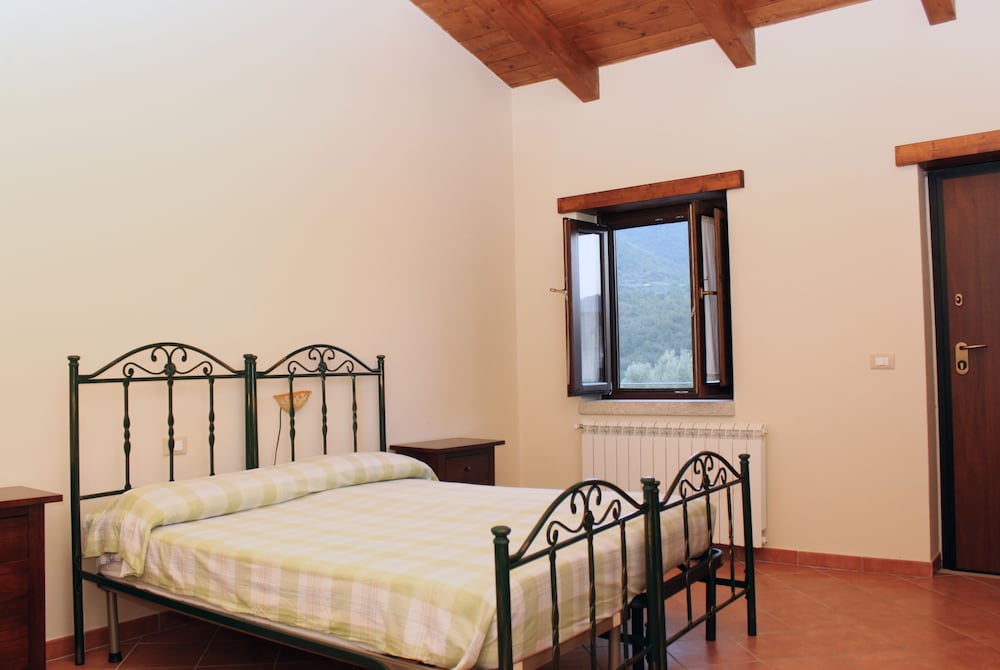 Triple Room, Garden View photo 1