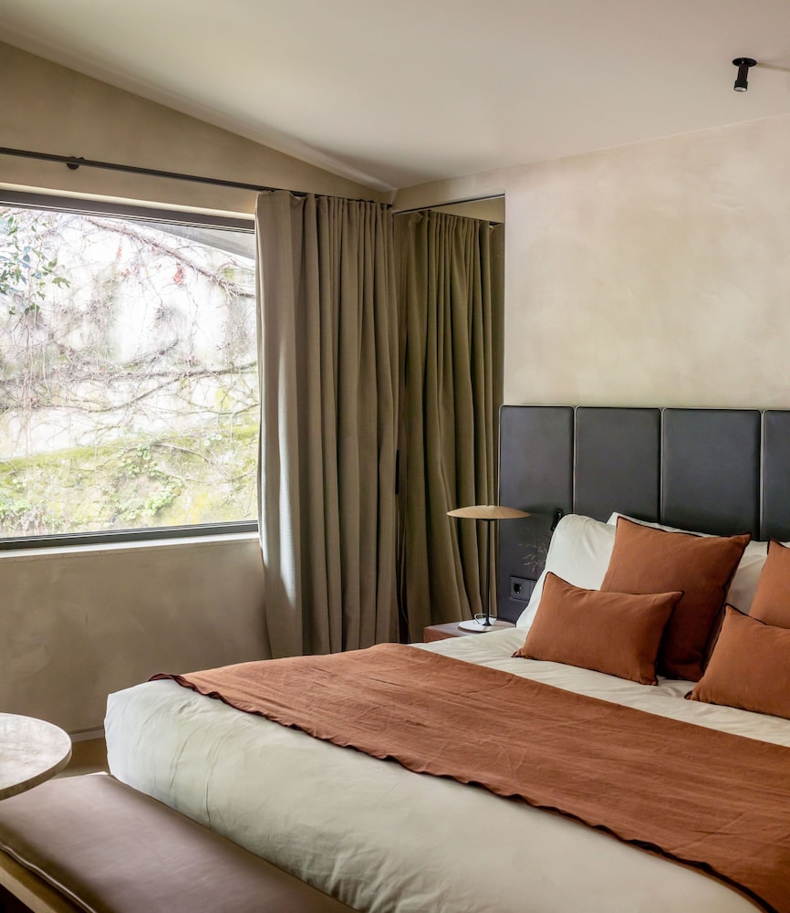 Superior Double Room, Garden View - Photo 9