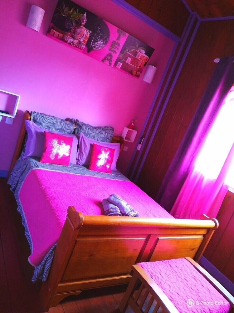 Double Room, 1 Double Bed, Non Smoking (Ylang-Ylang) photo 2