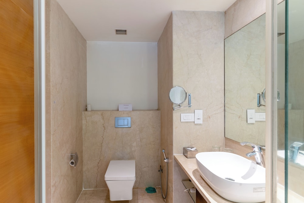 Premium Room, 1 King Bed